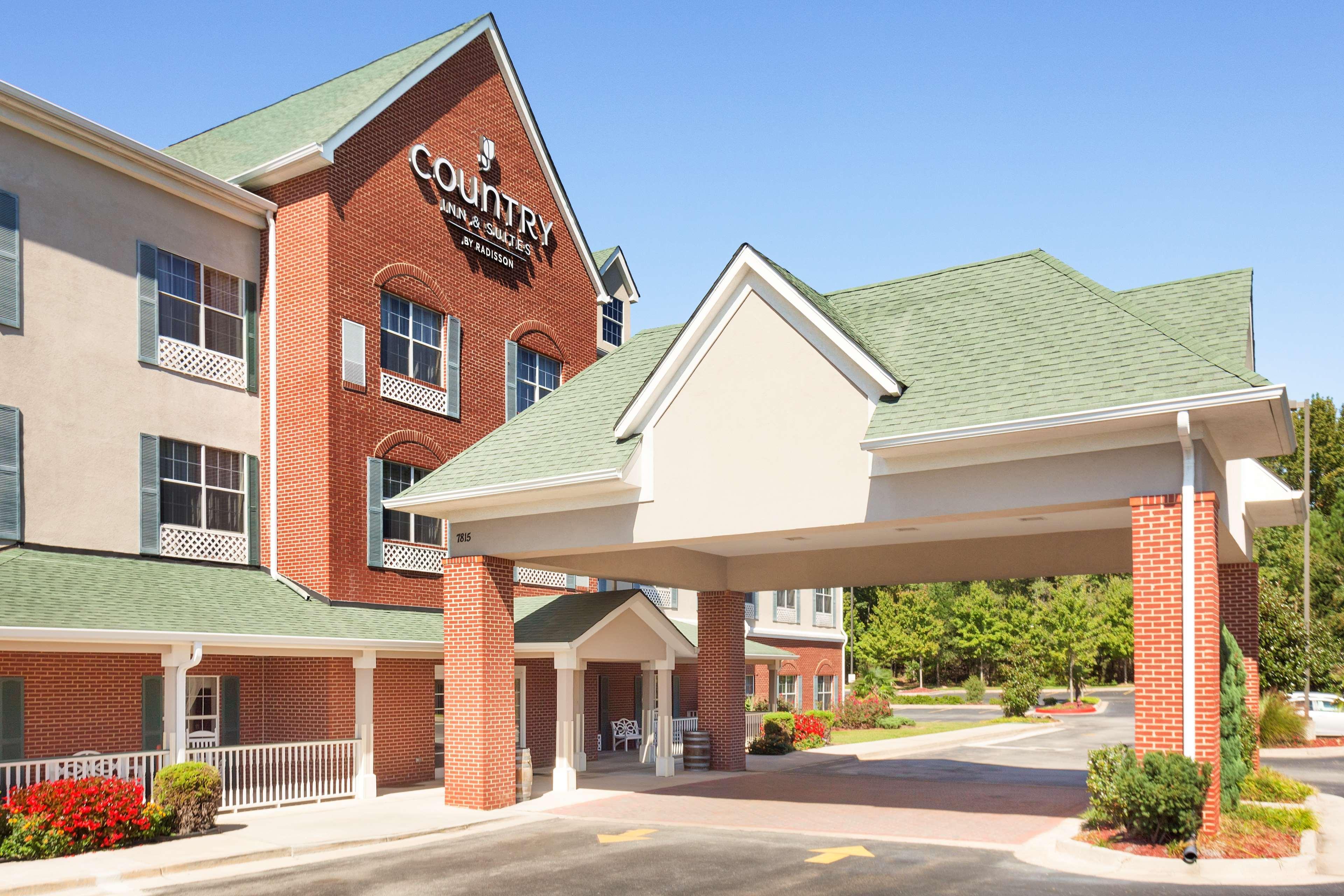 Comfort Inn & Suites Fairburn - Atlanta Southwest Exterior photo